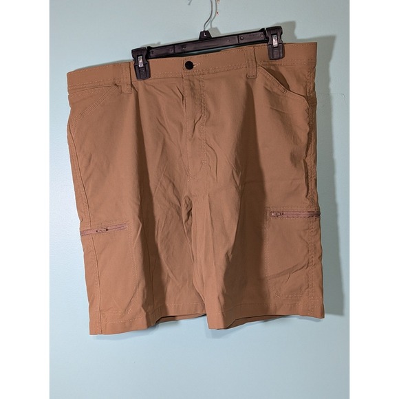 Wrangler Other - Wrangler Mens Cargo Shorts Size 40